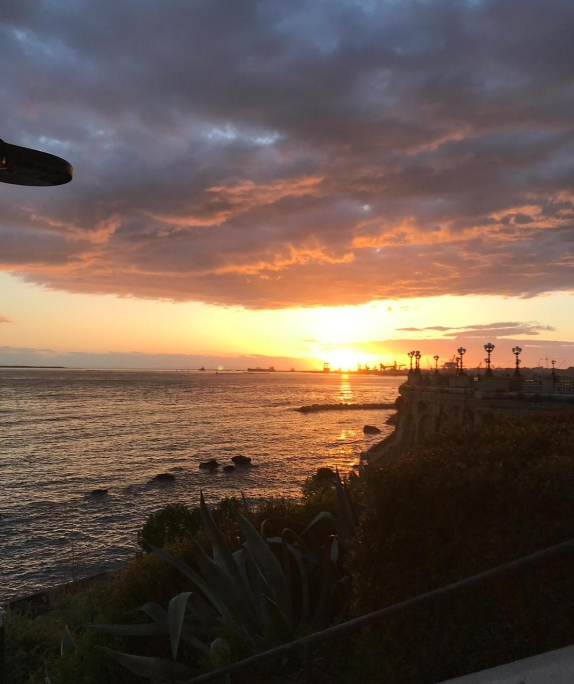 Appartamento Via Nitti Taranto Esterno foto